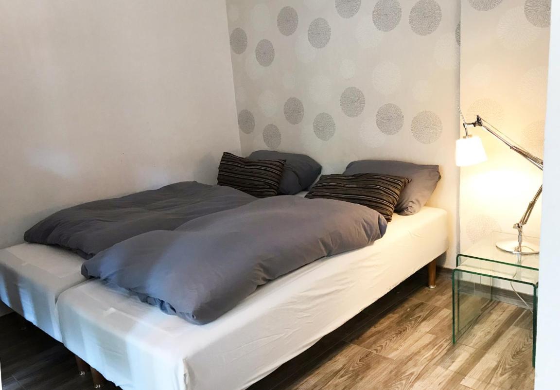 Designer Central Apartment With Terrace & Free Parking Берлін Екстер'єр фото